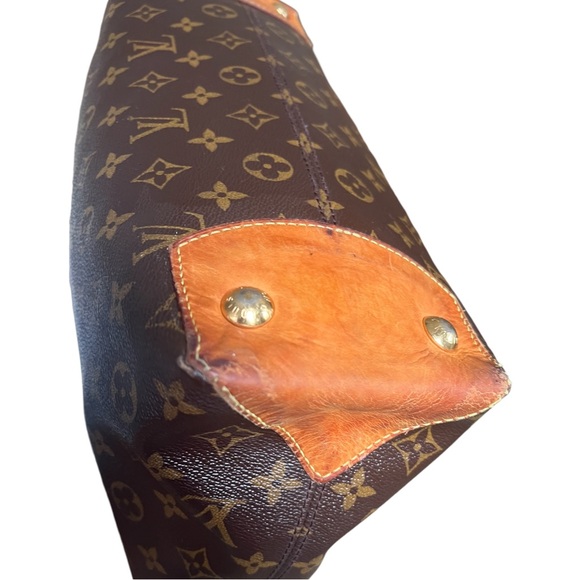 AUTHENTIC LOUIS VUITTON MONOGRAM WILSHIRE MM TOTE BAG. - Picture 13 of 15